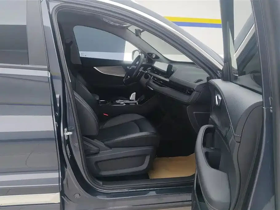 Chery Tiggo 8 PLUS — фото 8