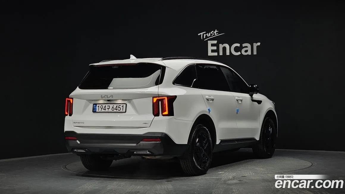Kia Sorento — фото 3