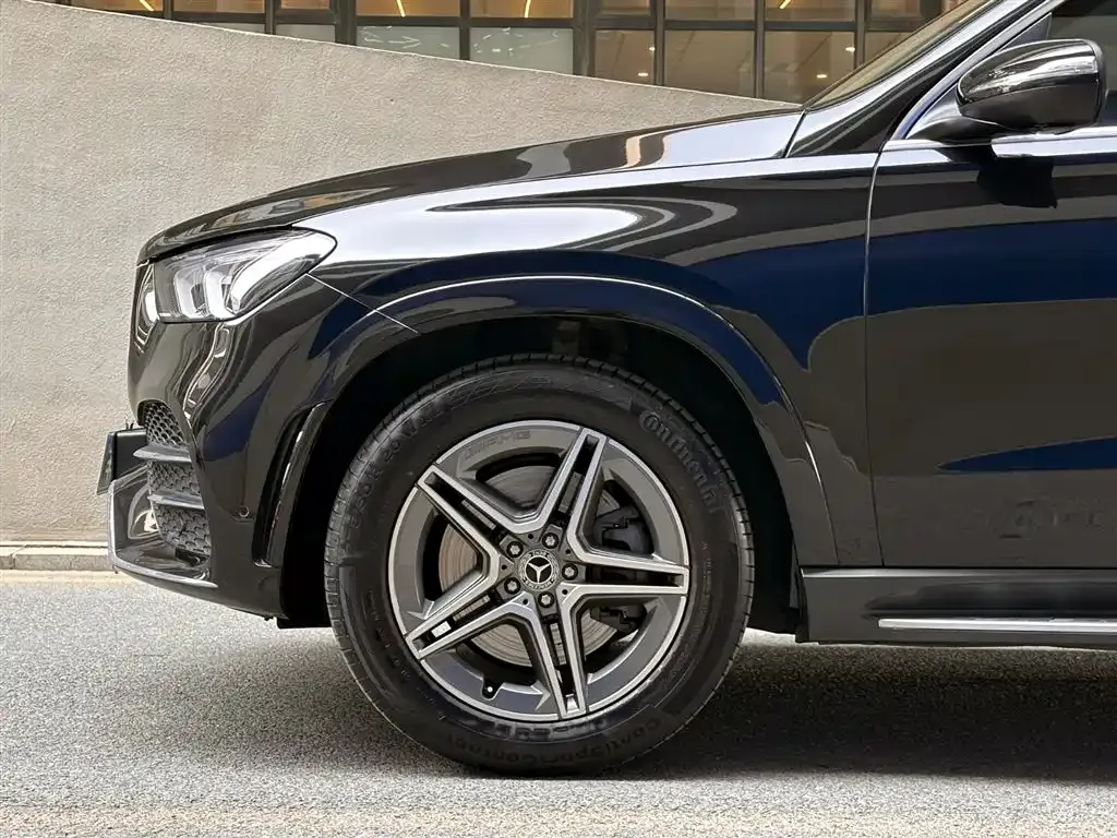 Mercedes-Benz GLE — фото 9