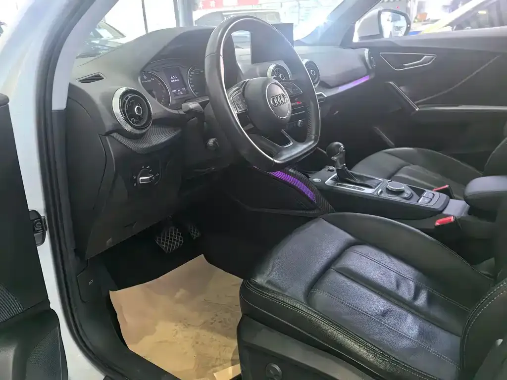 Audi Q2L 2022 из CN, фото 5