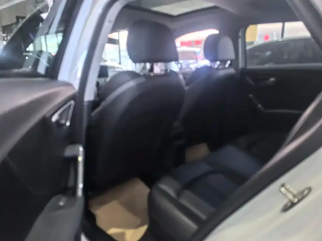 Audi Q2L 2022 из CN, фото 2