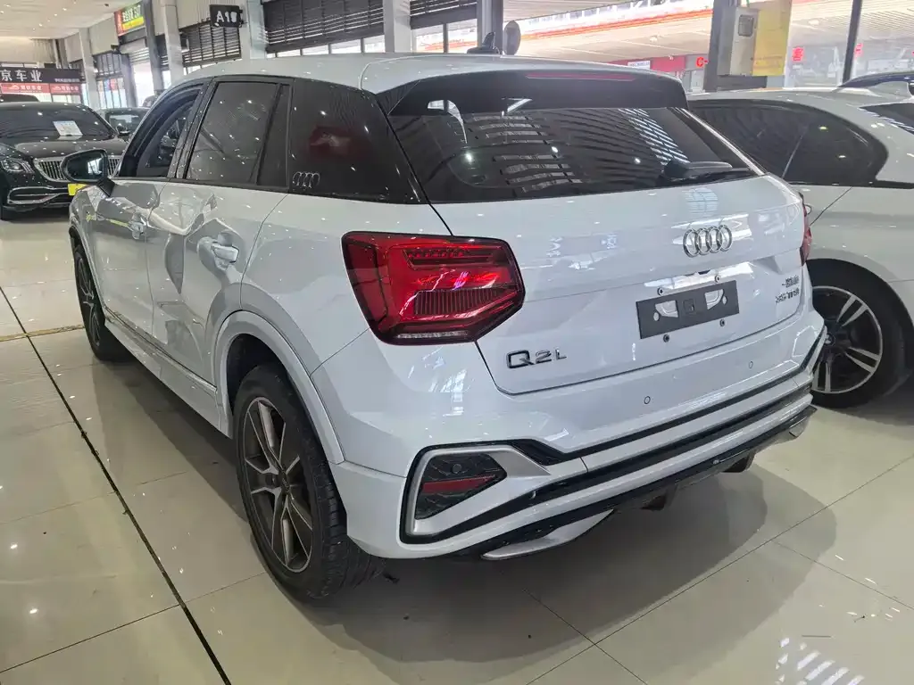 Audi Q2L 2022 из CN, фото 7