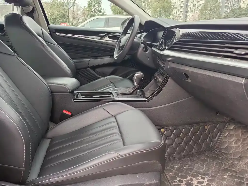 Volkswagen Passat — фото 3
