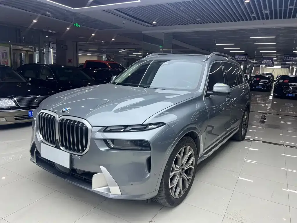 BMW X7 2023 из CN, фото 1