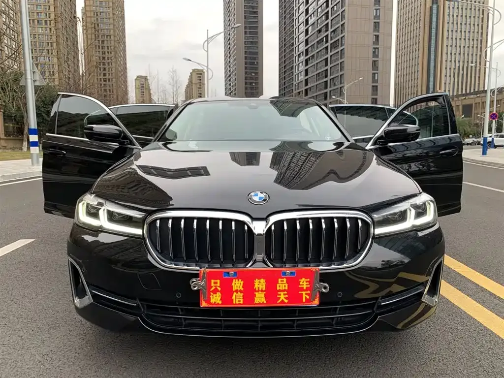 BMW 5 Series — фото 2
