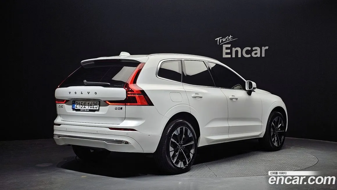 Volvo XC60 2026 из KR, фото 4