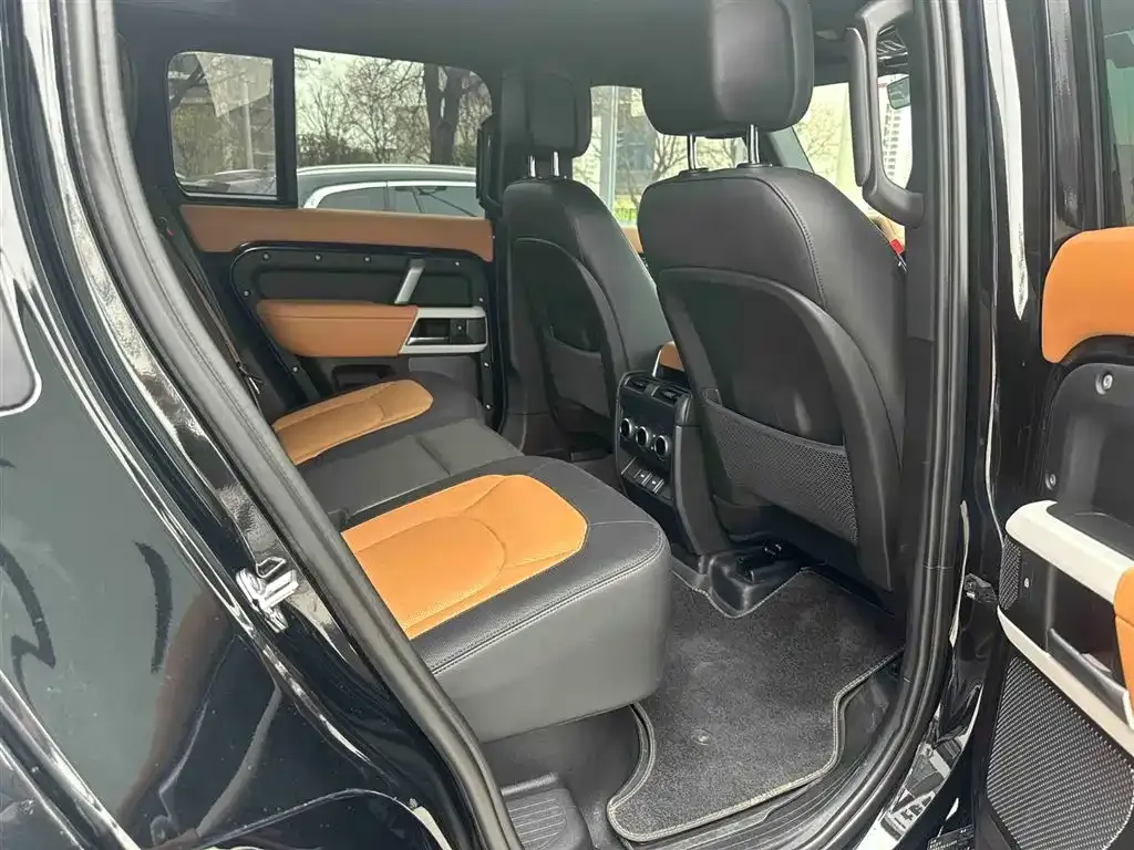 Land Rover Defender 2023 из CN, фото 5