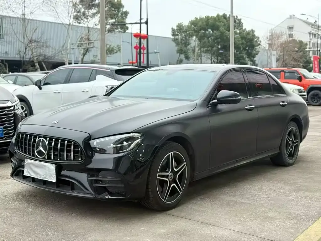 Mercedes-Benz E-Class (Import) — фото 1