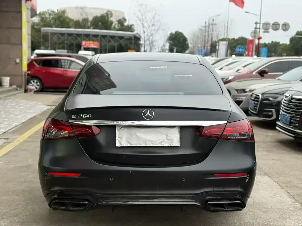Mercedes-Benz E-Class (Import) — фото 2