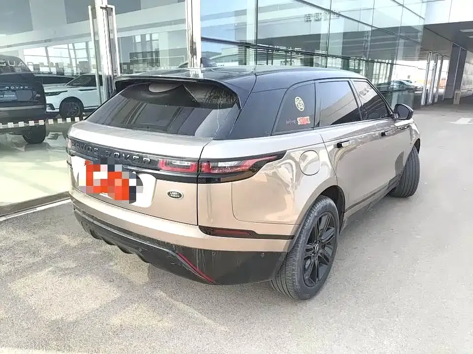 Land Rover Velar — фото 10