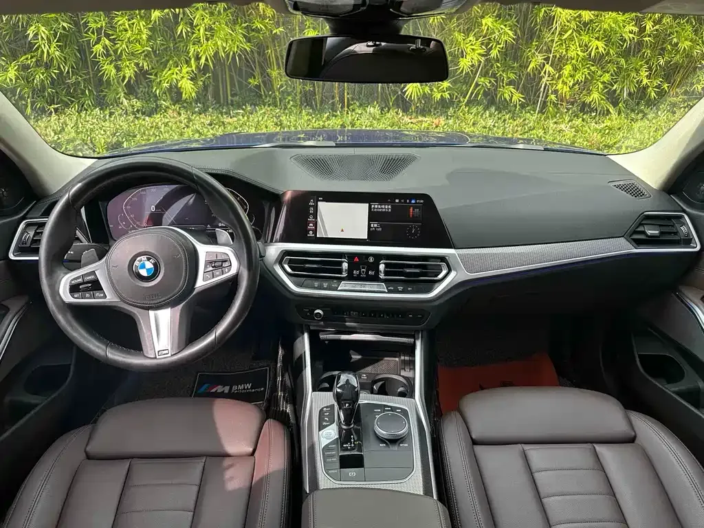 BMW 3 Series 2022 из CN, фото 7