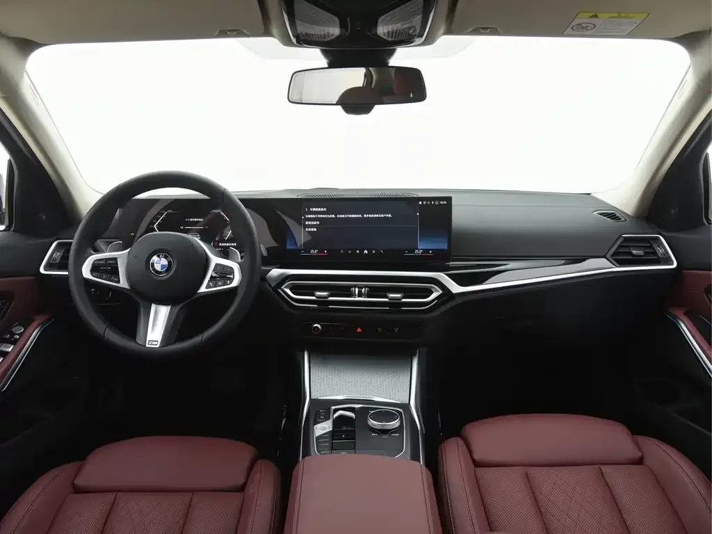 BMW 3 Series 2024 из CN, фото 7