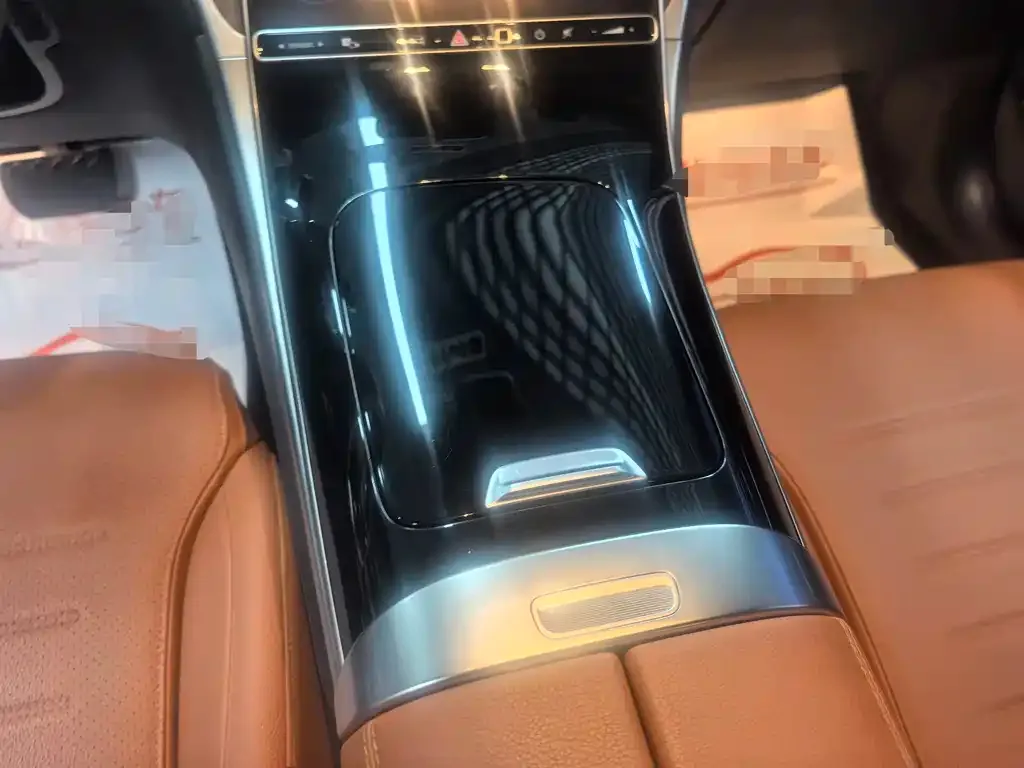 Mercedes-Benz GLC 2024 из CN, фото 4