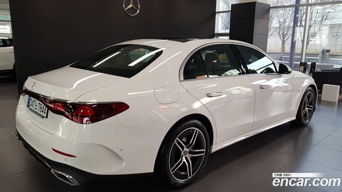 Mercedes-Benz E-Class 2026 из KR, фото 2