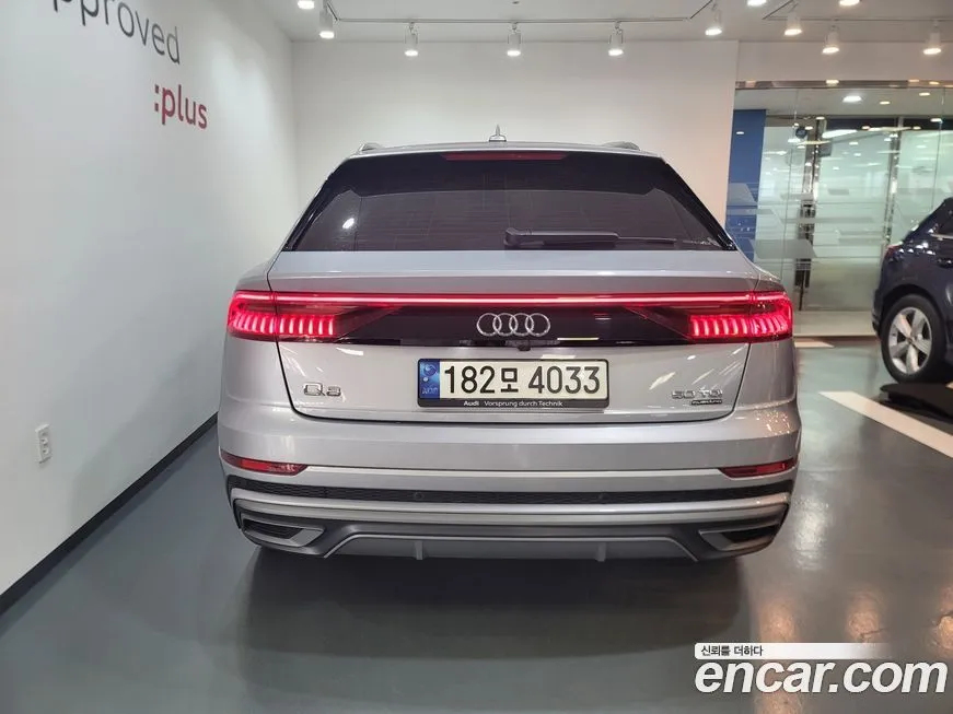 Audi Q8 2021 из KR, фото 4
