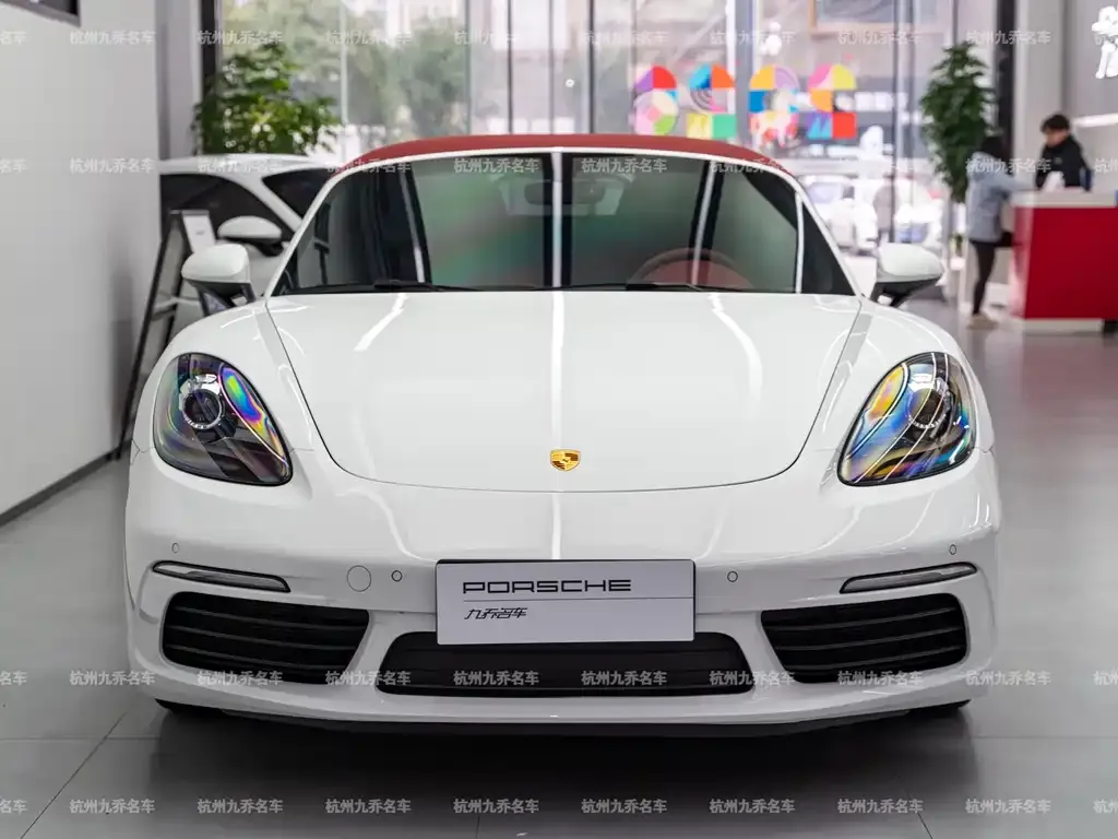 Porsche 718 2025 из CN, фото 2