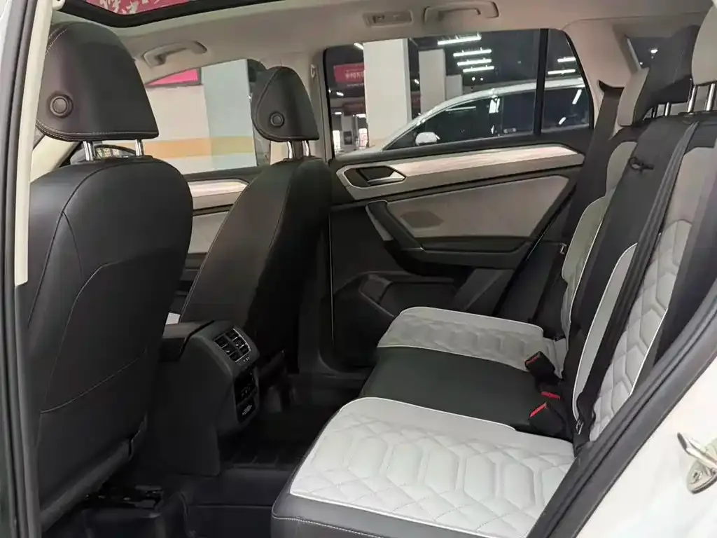 Volkswagen Tayron 2023 из CN, фото 5