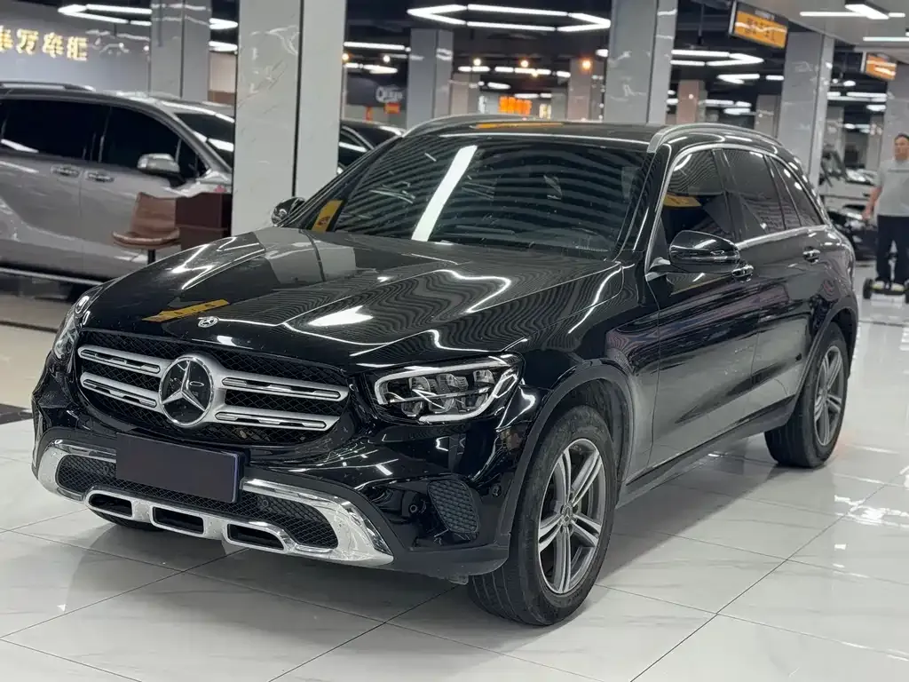 Mercedes-Benz GLC — фото 1