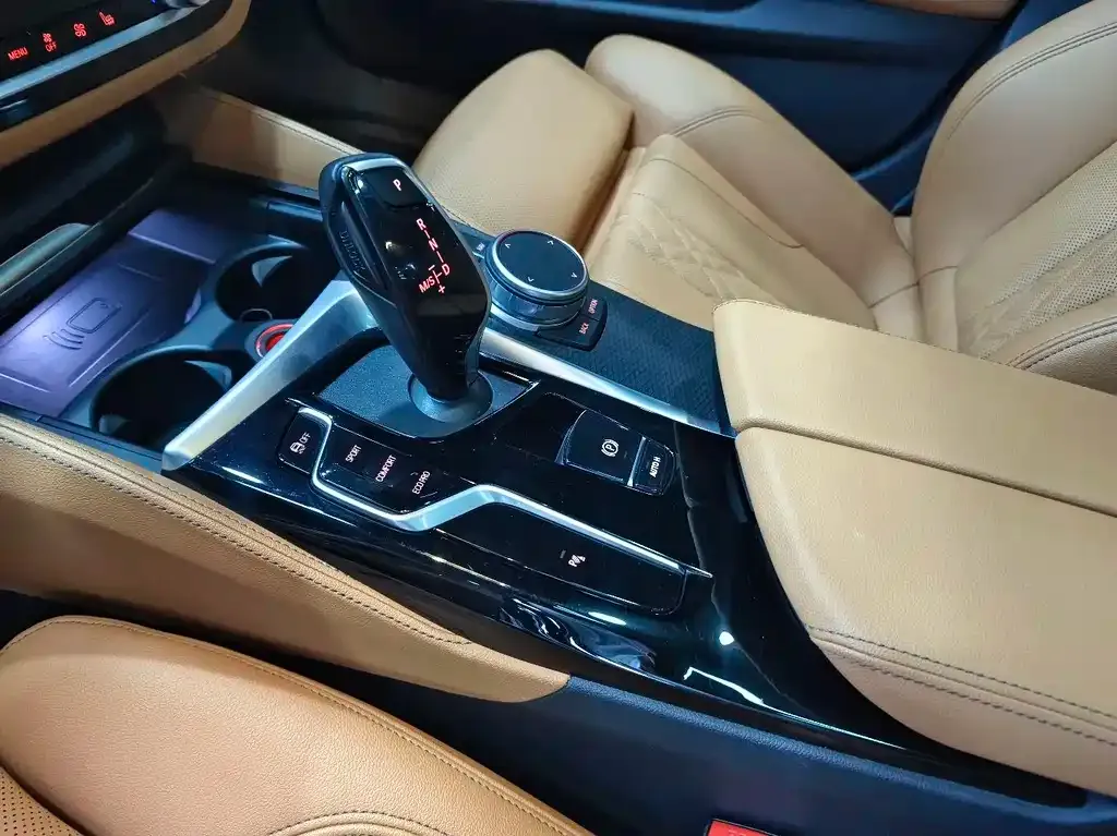 BMW 5 Series (Import) — фото 6