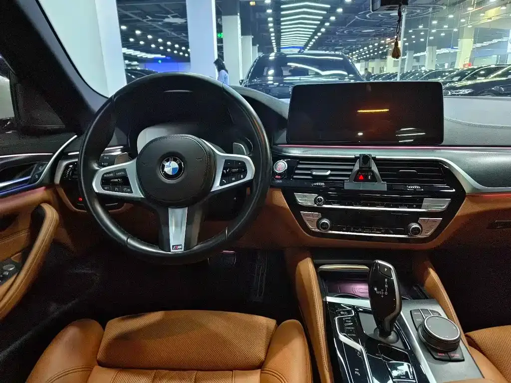 BMW 5 Series (Import) — фото 7