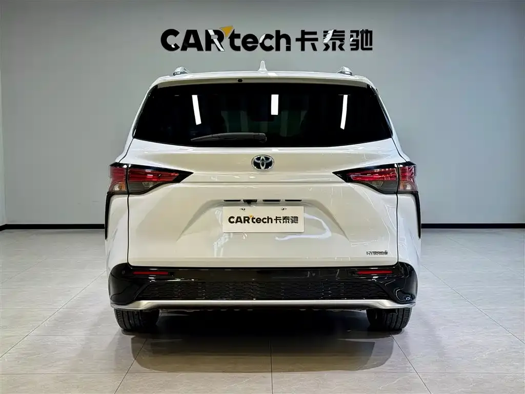 Toyota Granvia 2024 из CN, фото 10