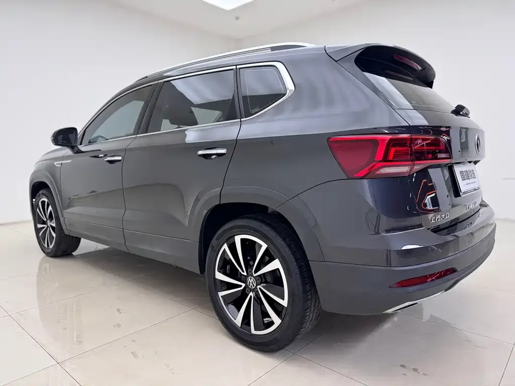 Volkswagen Tharu 2022 из CN, фото 8