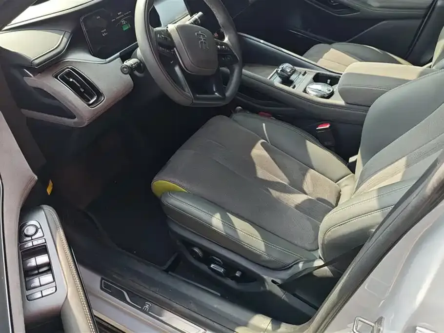 BYD L EV 2024 из CN, фото 4