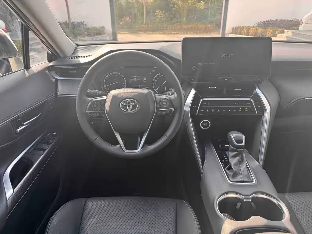 Toyota Harrier 2022 из CN, фото 7