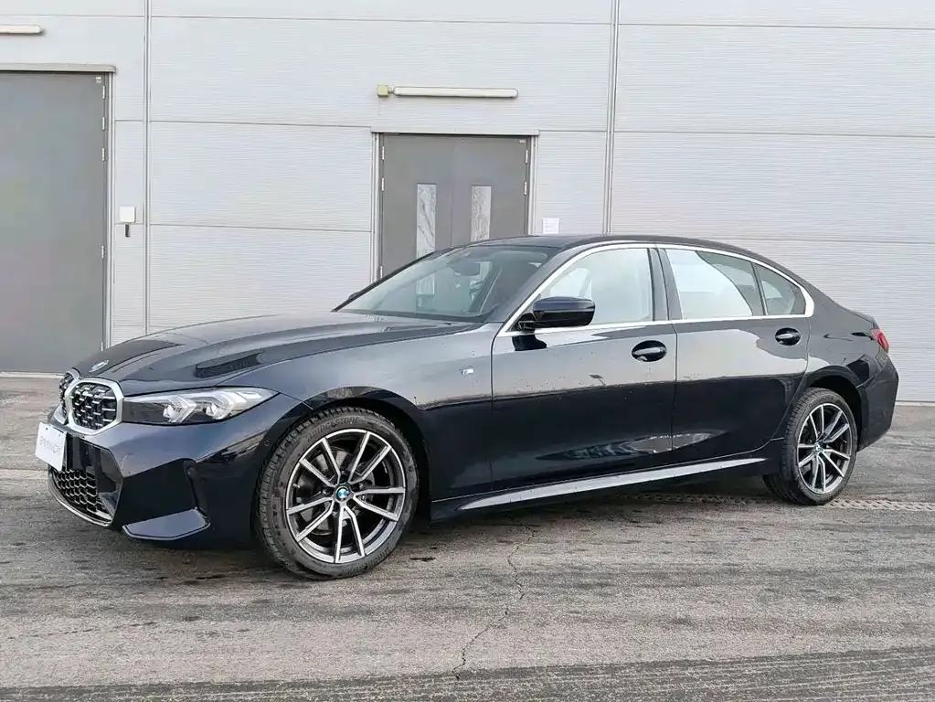 BMW 3 Series 2025 из CN, фото 1