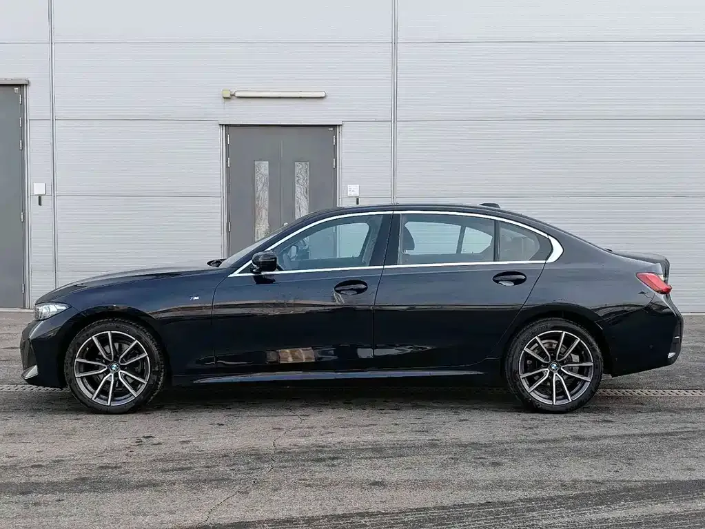 BMW 3 Series 2025 из CN, фото 7