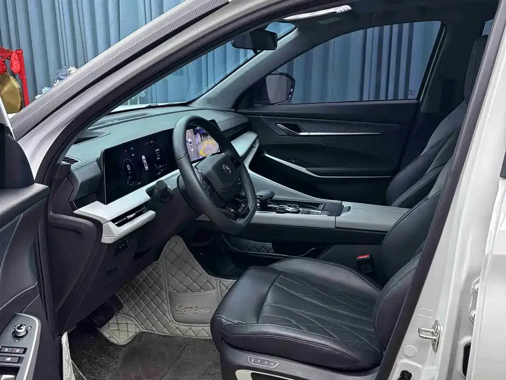 Changan CS75PLUS 2024 из CN, фото 4