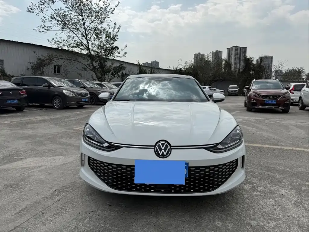 Volkswagen Lamando 2024 из CN, фото 6
