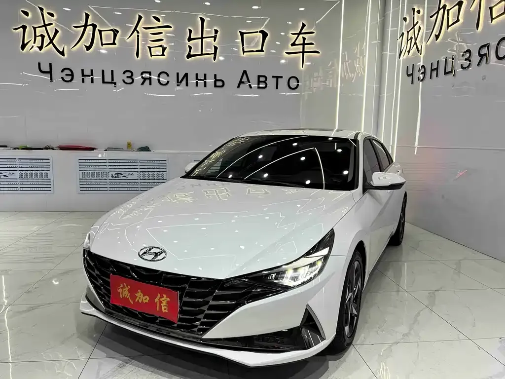 Hyundai Elantra 2022 из CN, фото 1
