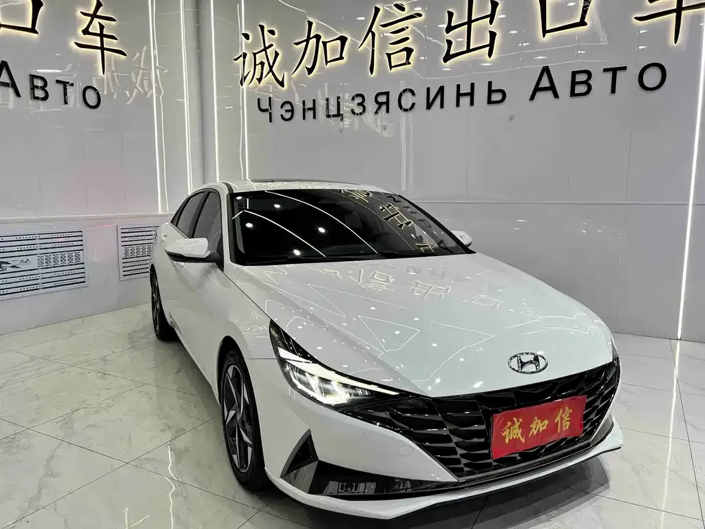 Hyundai Elantra 2022 из CN, фото 8