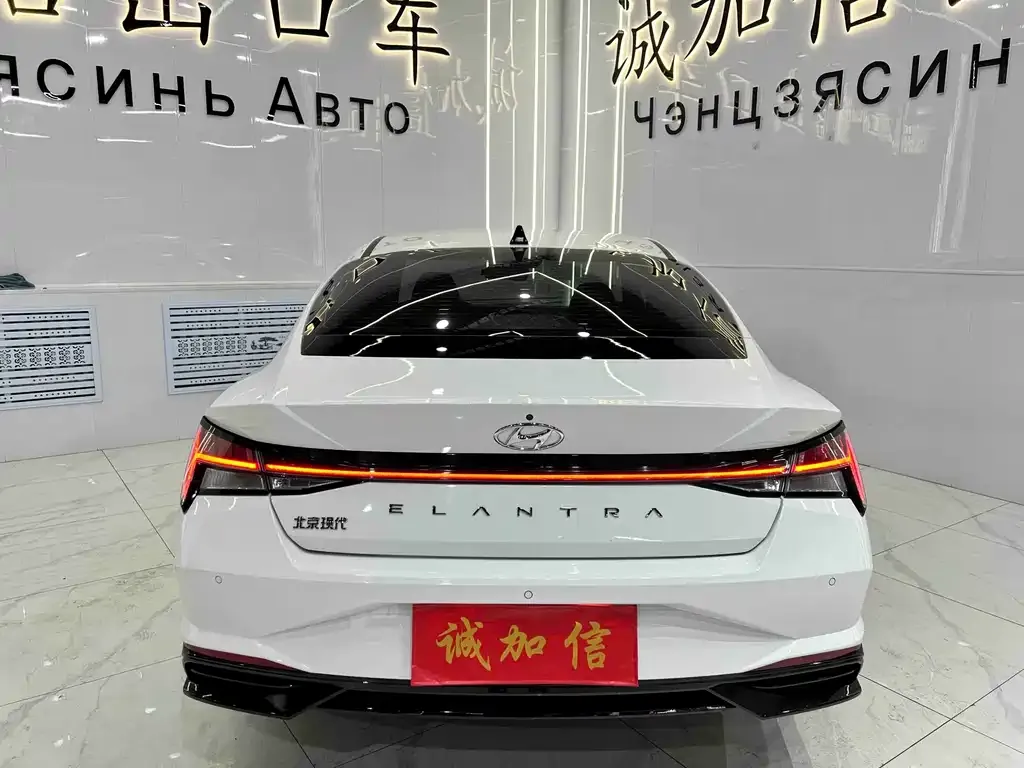 Hyundai Elantra 2022 из CN, фото 6