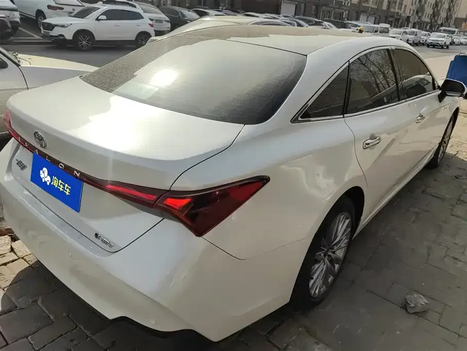 Toyota Avalon 2024 из CN, фото 2