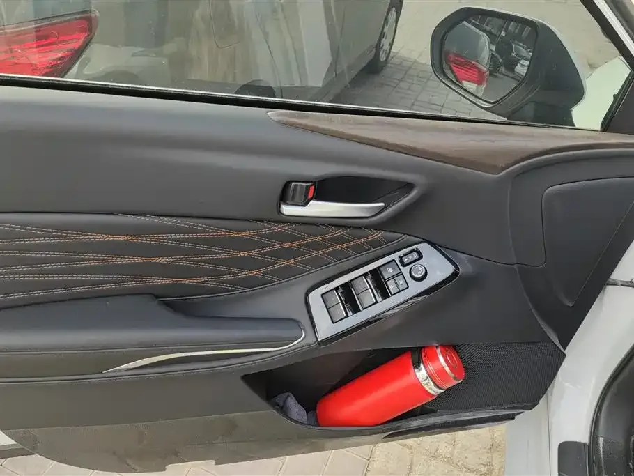 Toyota Avalon 2024 из CN, фото 6