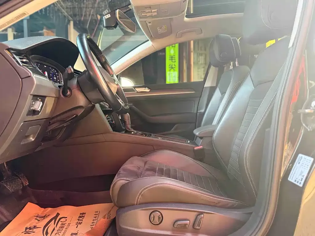 Volkswagen Magotan 2021 из CN, фото 8
