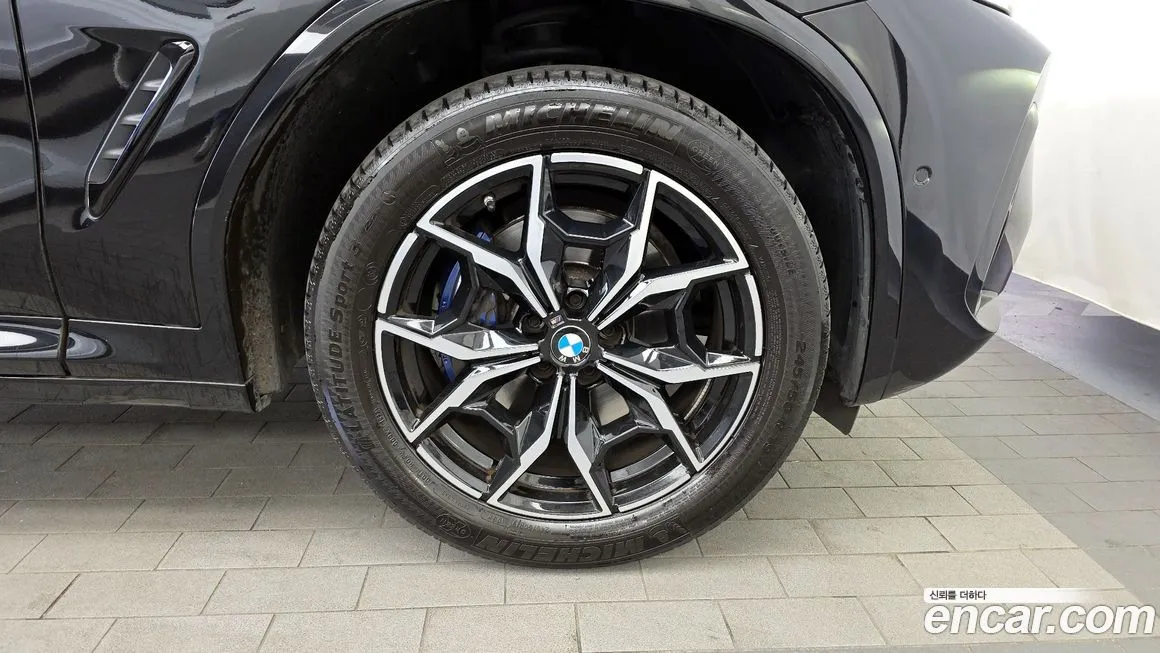 BMW X4 — фото 10