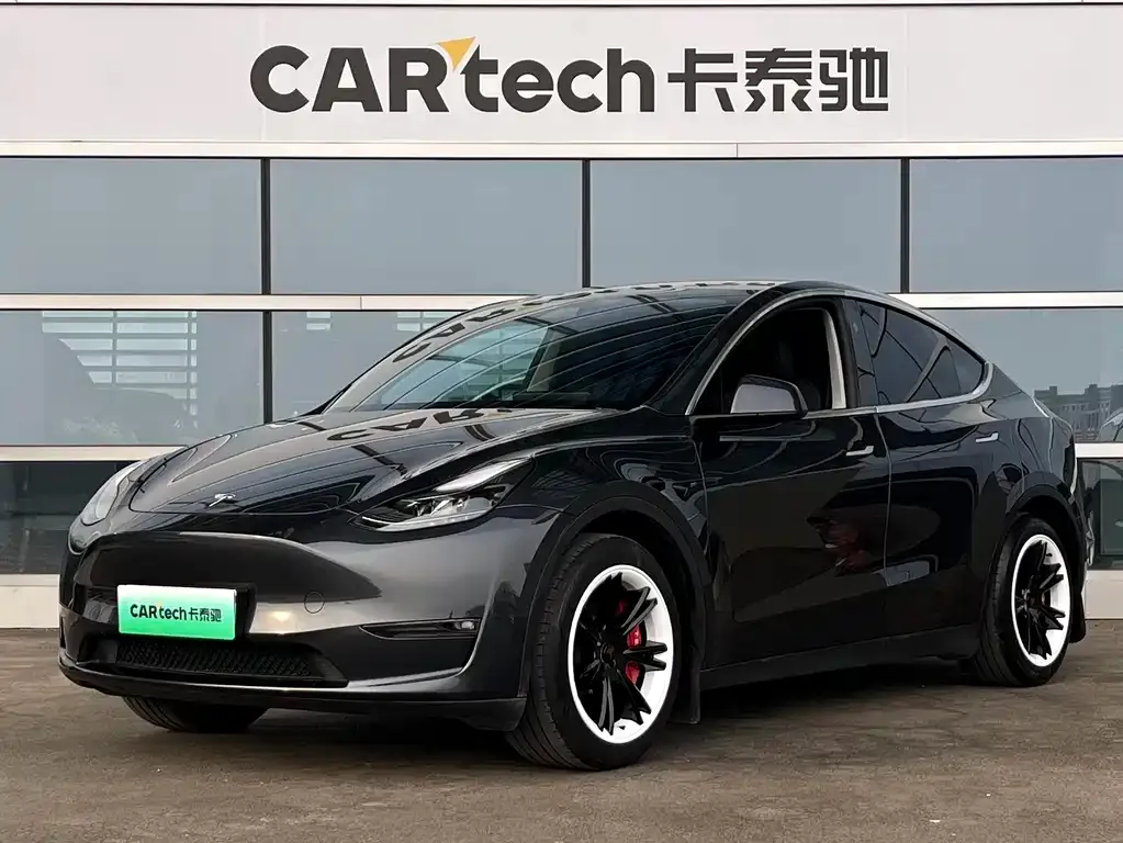 Tesla Model Y 2024 из CN, фото 1