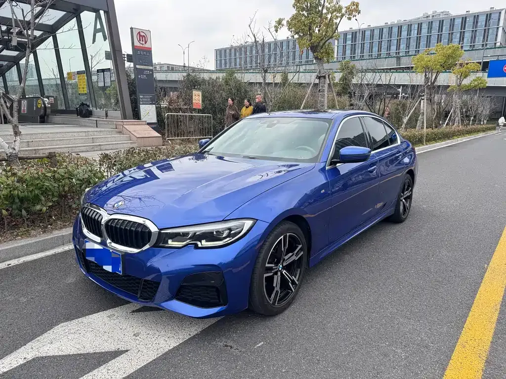 BMW 3 Series — фото 1