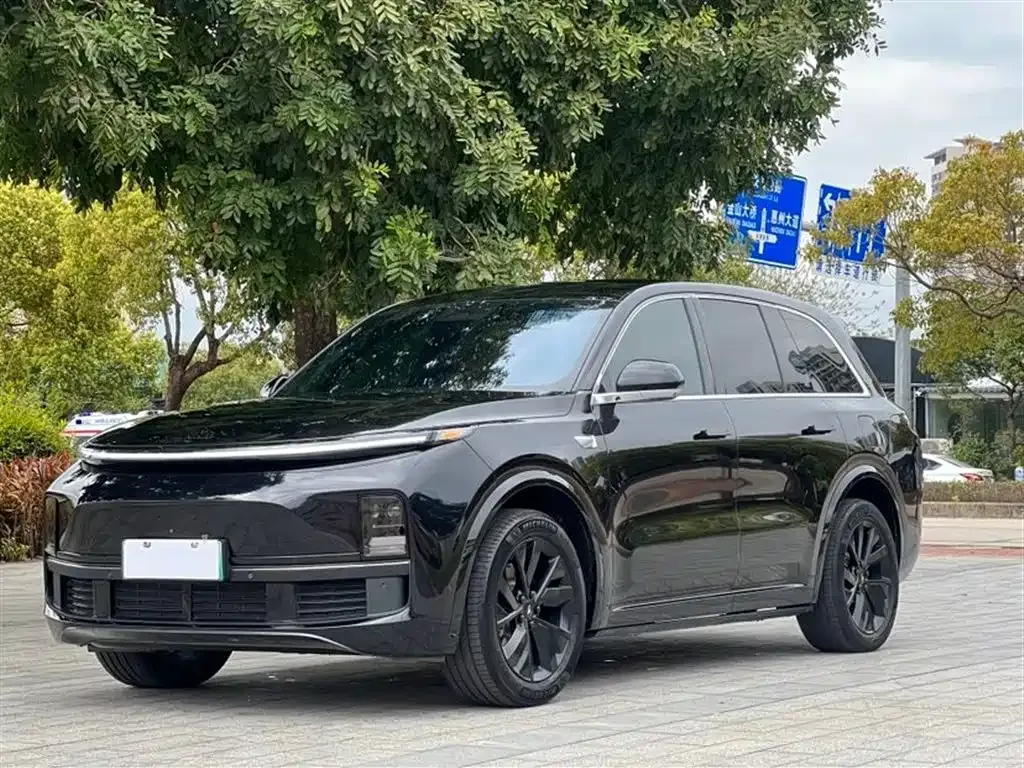 Li Auto Li L8