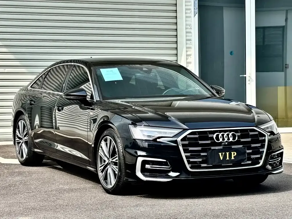 Audi A6L — фото 2