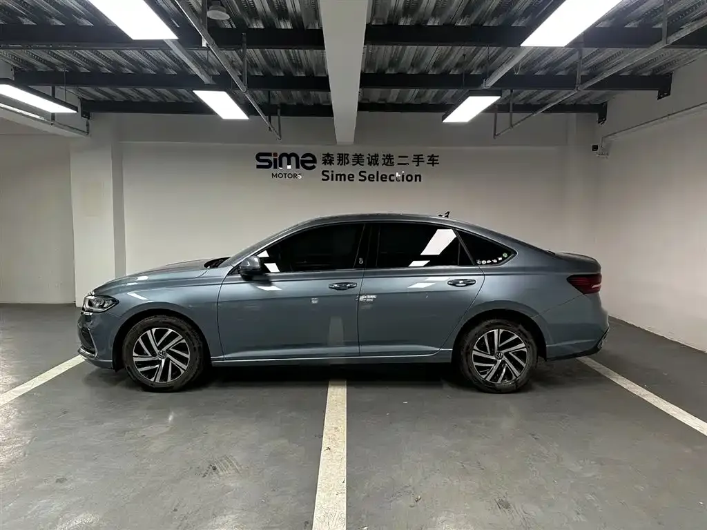 Volkswagen Lavida 2023 из CN, фото 3