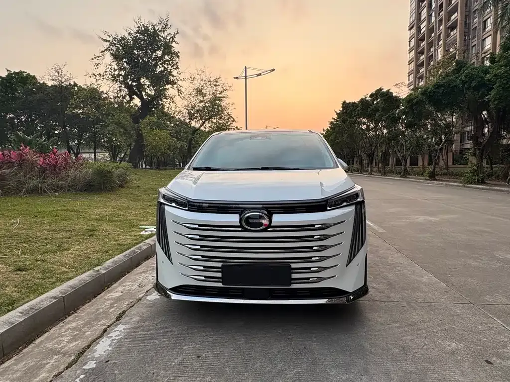 GAC Motor Trumpchi E9 — фото 6