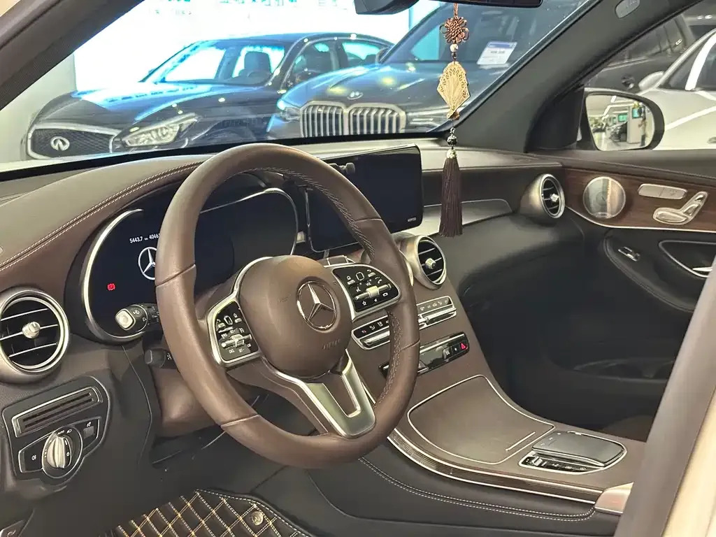 Mercedes-Benz GLC 2021 из CN, фото 2