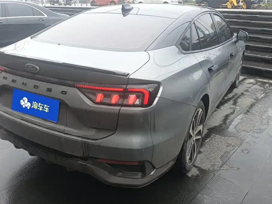 Ford Mondeo 2022 из CN, фото 6