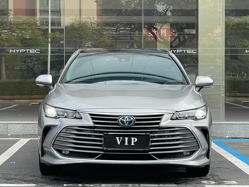 Toyota Avalon 2021 из CN, фото 1