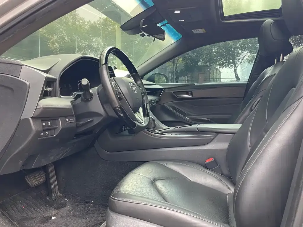Toyota Avalon 2021 из CN, фото 9