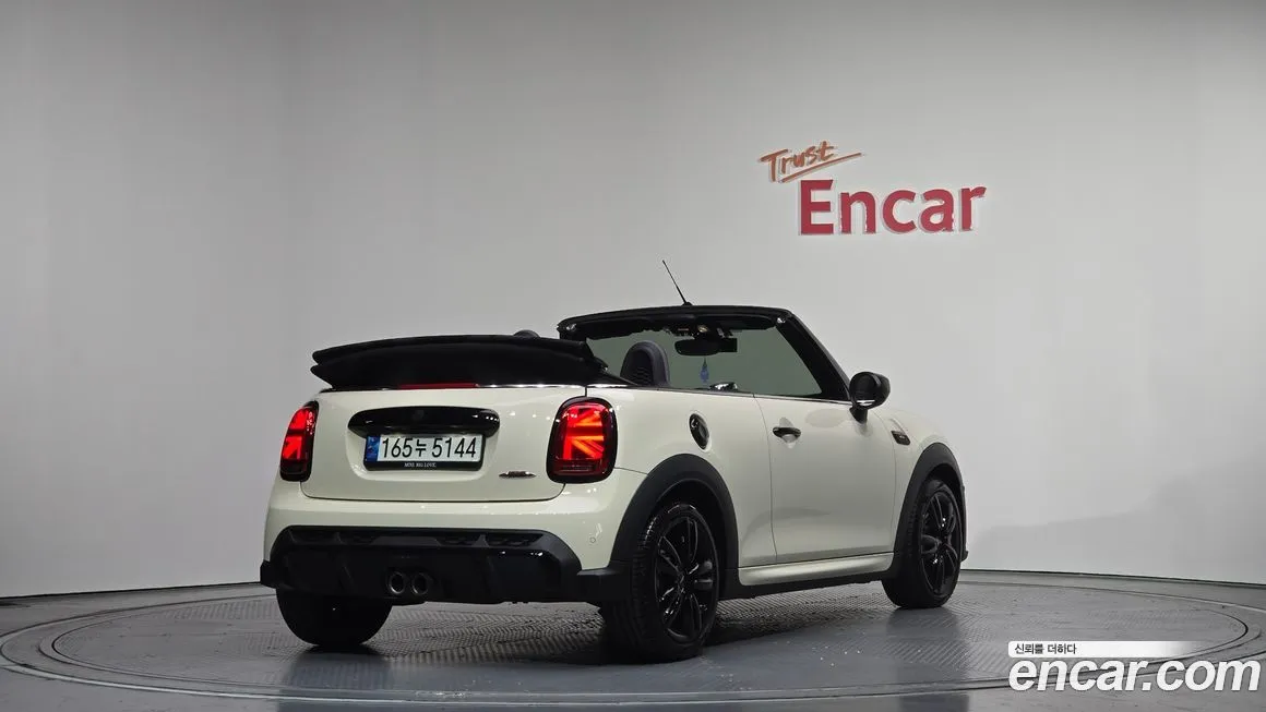 Mini Cooper Convertible — фото 8